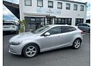 Volvo V40 T4 You! XENON, EINPARKHILFE, etc