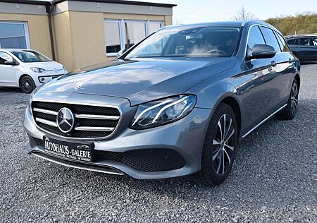 Mercedes-Benz E 300 de*AMG SPORTPAKET*LEDER*LED*ACC*KAMERA