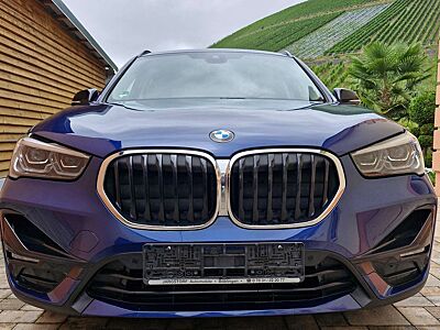 BMW X1 X1 sDrive18d Aut. Sport Line AHK Head-Up Display