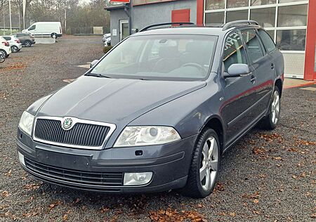 Skoda Octavia Laurin 4X4 LEDER+XENON+STANDHEIZ.+KLIMATR