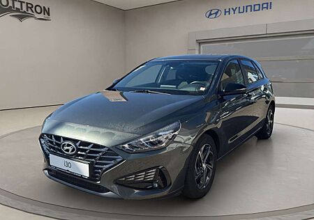 Hyundai i30 Edition 30 (120PS) 5J.Garantie NAVI Lenkradheizung