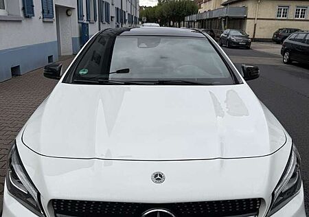 Mercedes-Benz CLA 250 CLA 4Matic 7G-DCT Sport