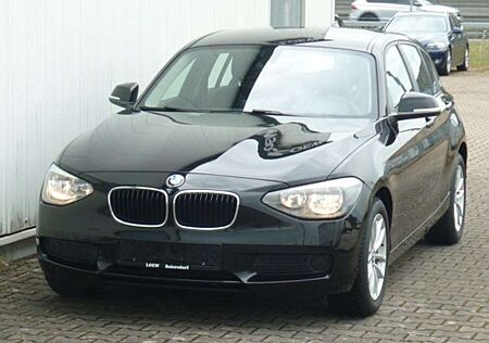 BMW 116 iF20 Advantage Klima ALU SHZ NAVI PDC MFL Licht-P.