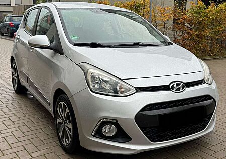 Hyundai i10 FIFA World Cup Edition