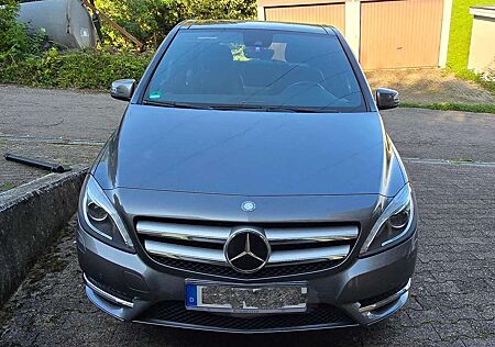 Mercedes-Benz B 200 gebraucht kaufen Mercedes-Benz B 200 (BlueEFFICIENCY) 7G-DCT