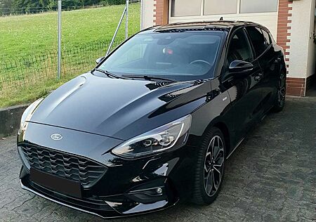 Ford Focus 1.5 EcoBoost Start-Stopp-System ST-LINE mit Design