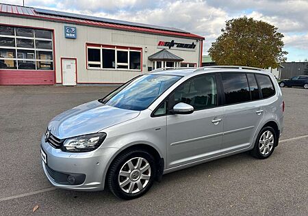 VW Touran Volkswagen Life