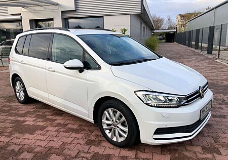 VW Touran Volkswagen Comfortline/ACC/Navi/Sitzhz/LED