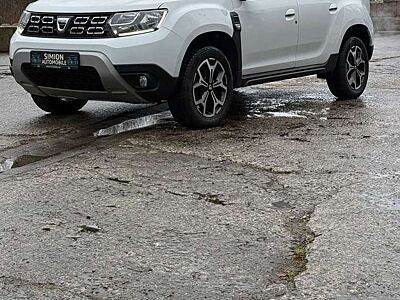 Dacia Duster II Prestige 4WD NAVI/ KAMERA/ PDC/ 6 Gang
