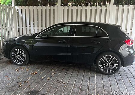 Mercedes-Benz A 250 A-Klasse Plugin Hybrid e 8G-DCT