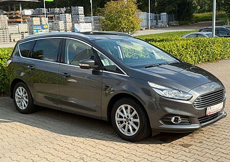 Ford S-Max Titanium Garantie* Navi* AHK*