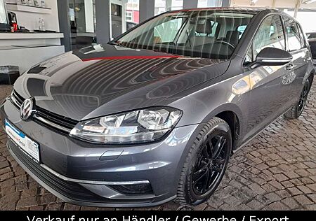 VW Golf Volkswagen VII Lim. Comfortline Navigation