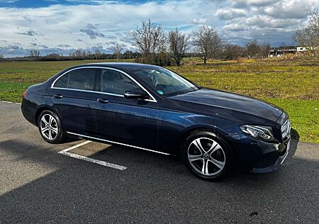Mercedes-Benz E 220 d 9G-TRONIC Exclusive