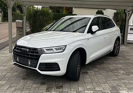 Audi Q5 2.0 TDI quattro S tronic sport