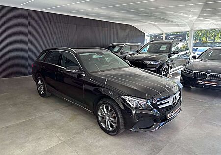 Mercedes-Benz C 200 T CGI 4Matic*Panorama*Totwinkel*Comand*