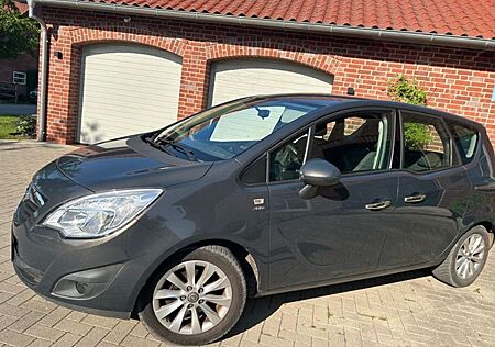 Opel Meriva B Edition 1.4, AHK mit Beschädigung, Klim