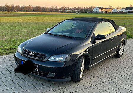 Opel Astra Cabrio 2.2 DTI Edition 90 Jahre Bertone