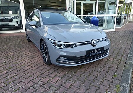 VW Golf Volkswagen Active