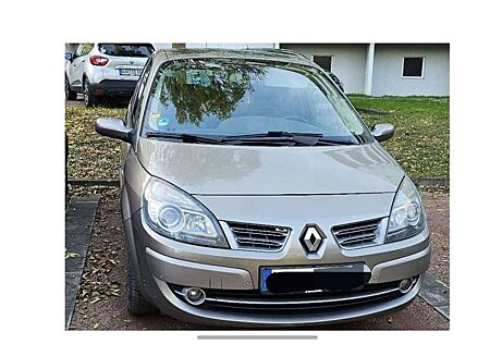 Renault Scenic 1.9 dCi FAP Avantage
