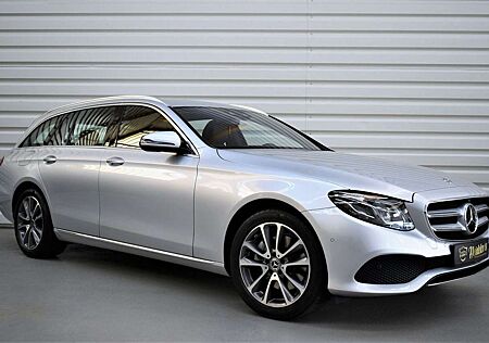 Mercedes-Benz E 220 d Avantgarde LED*360*BURMESTER*WIDESCREEN*KAMERA
