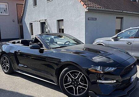 Ford Mustang Cabrio 2.3 Eco Boost GARANTIE
