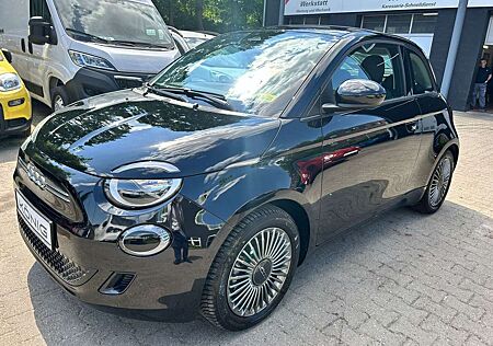 Fiat 500 ICON 2022 42kWh NAVI Klimaautomatik Carplay