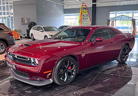 Dodge Challenger R/T 5.7L Automatik Leder Navi 20"