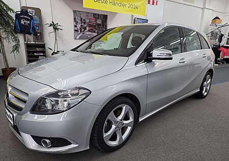 Mercedes-Benz B 180 B-Klasse BlueEFF. Sportp.,AHK,Shz,Sitzkomf.Alu 17"