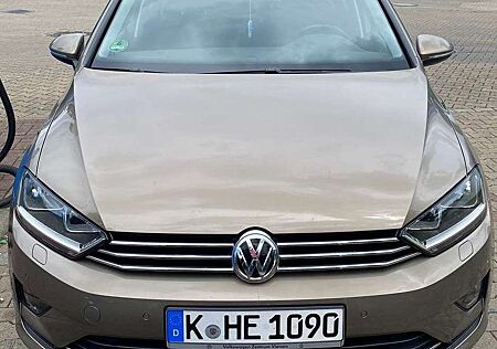 VW Golf Sportsvan Volkswagen Golf+VII+Sportsvan+1.2+TSI+(BlueMotion+Technology)