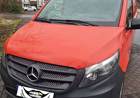 Mercedes-Benz Vito 111 CDI Kompakt *Navi*Kamera*wenig KM*2.Hand