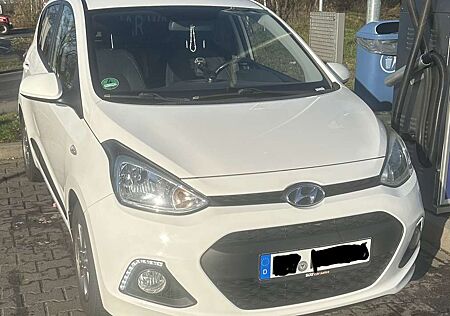Hyundai i10 1.2 Passion 87PS SHZ/LHZ/Tempomat/Klima/Freispr.
