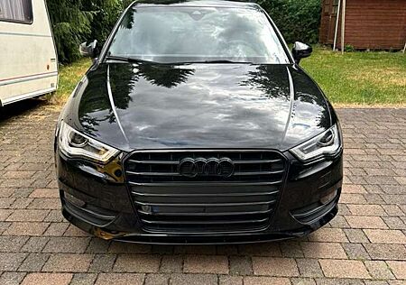 Audi A3 2.0 TDI 8V Black Edition