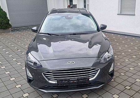 Ford Focus Cool20TKMNaviPdcRückfahrkameraKlimaautomatEURO6