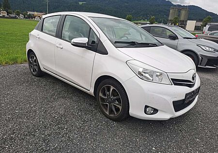Toyota Yaris 1.0 VVT-i Cool