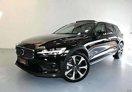 Volvo V60 CC V60 Cross Country Country B4 AWD Ultim ACC*PAN*HuD*MASSG Klima Navi