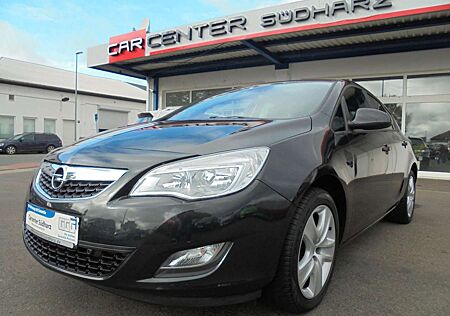 Opel Astra J Lim. 5-trg. Design Edition