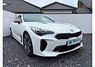 Kia Stinger GT 4WD Navi Harman Headup Keyless Leder