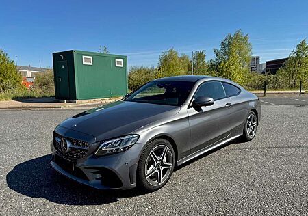 Mercedes-Benz C 220 d Coupe 4Matic 9G-TRONIC AMG Line