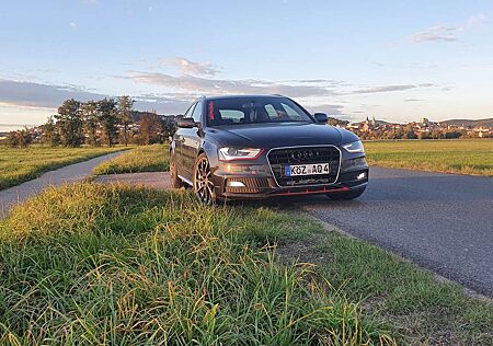 Audi A4 Avant 2.0 TDI DPF quattro S line Sportpaket