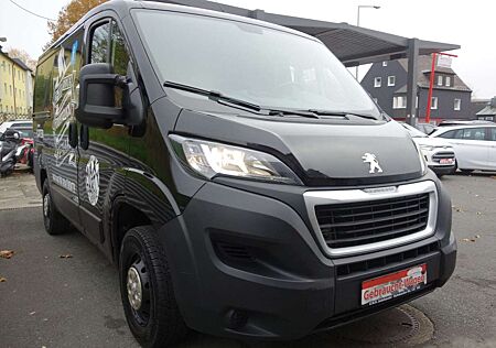 Peugeot Boxer Kasten 330 L1H1 Premium Kühlkasten