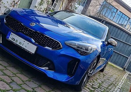 Kia Stinger 3.3 T-GDI AWD GT