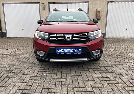 Dacia Sandero STEPWAY 1HD NAVI BLUETOO KAMERA PDC SHZ MFL AHK