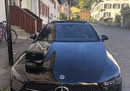 Mercedes-Benz CLA 200 7G-DCT Edition AMG Line