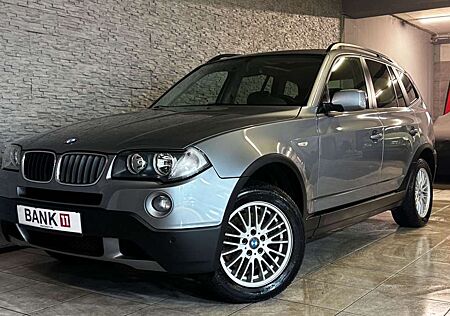 BMW X3 2.0i X-DRIVE*LEDER*SHZ*PANORAMA*ALU*GARANTIE!