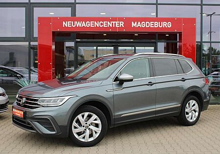 VW Tiguan Allspace Volkswagen 2.0TDI LIFE *7-SITZER*ACC*KAMERA*NAVI*AHK*LED*