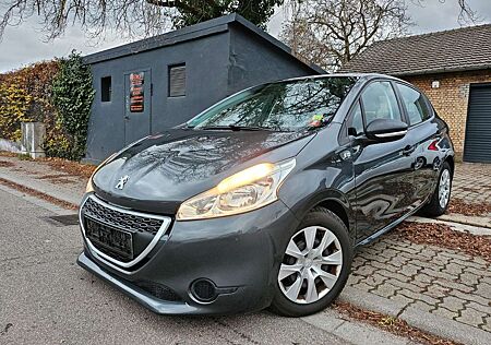 Peugeot 208 1.4 Active 1. Hand