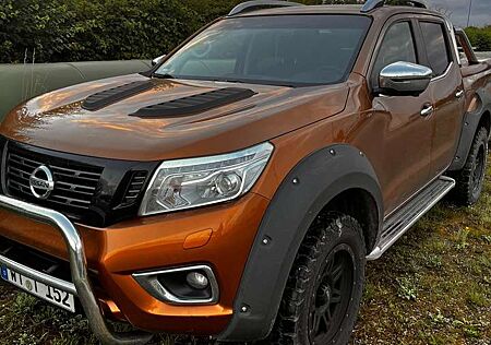 Nissan Navara Pick up mit sehr schöner Optik