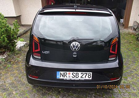 VW Up Volkswagen ! Deep Black Perleffekt