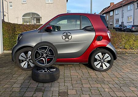 Smart ForTwo prime 22 Exclusive+Plus+Winter+JBL+Panorama+Navi..