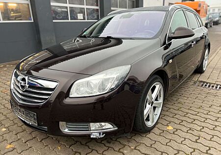 Opel Insignia A Sports Tourer Innovation BiXenon AHK